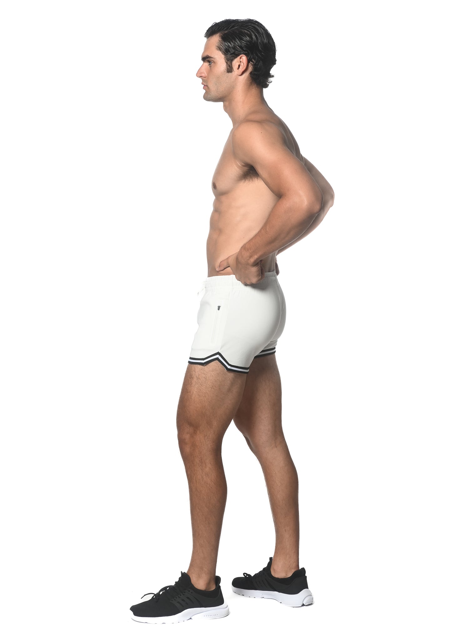ST33LE Court 3.5" Gym Short w/ Taping