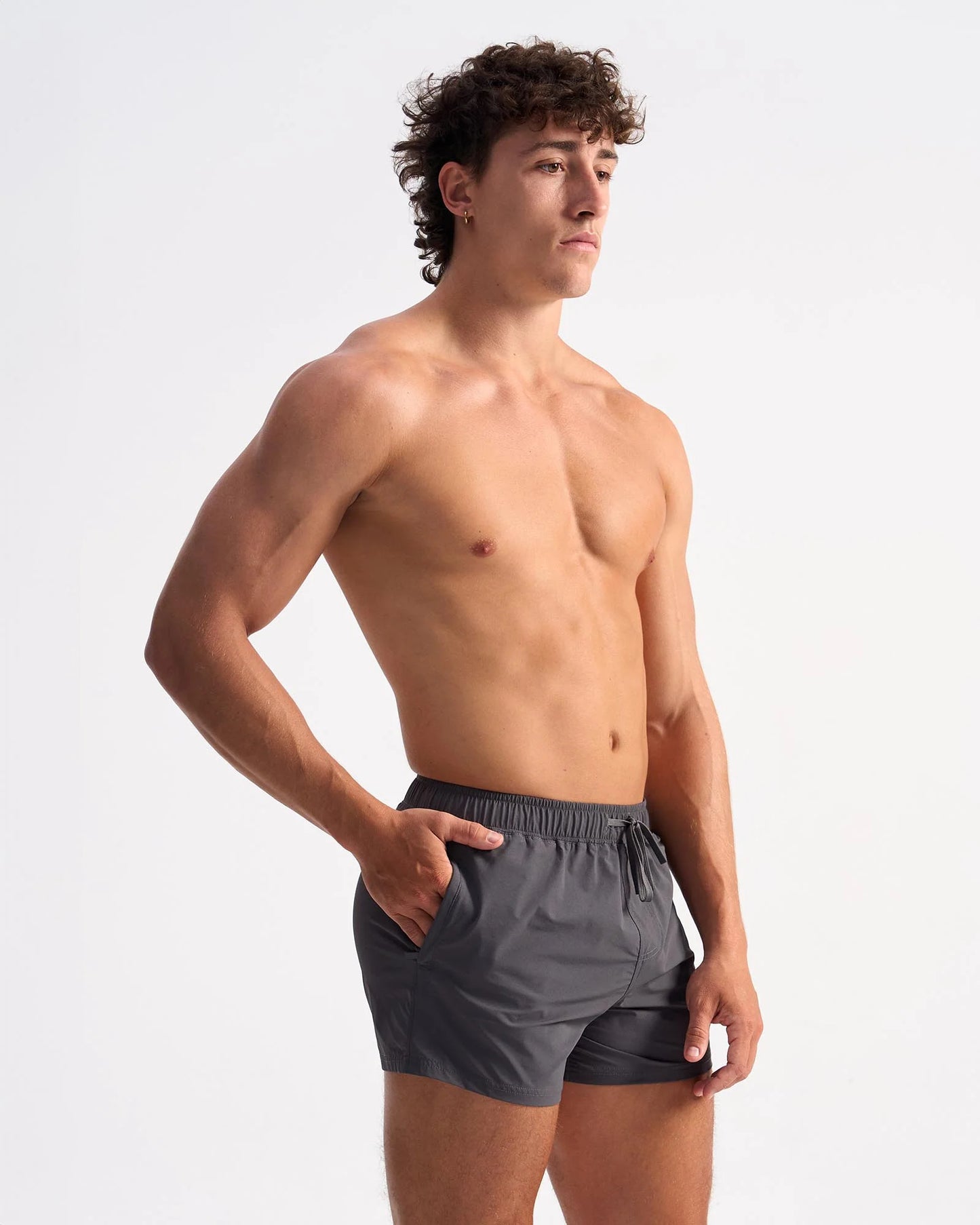 TEAMM8 Bolt 3" Short