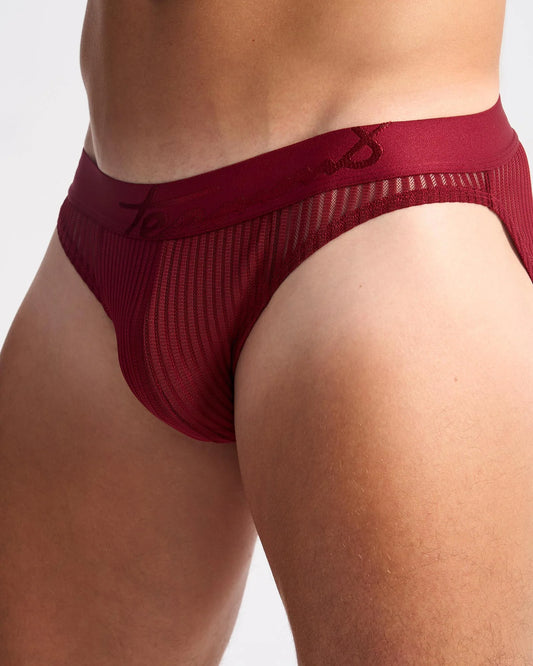 TEAMM8 Casanova Brief