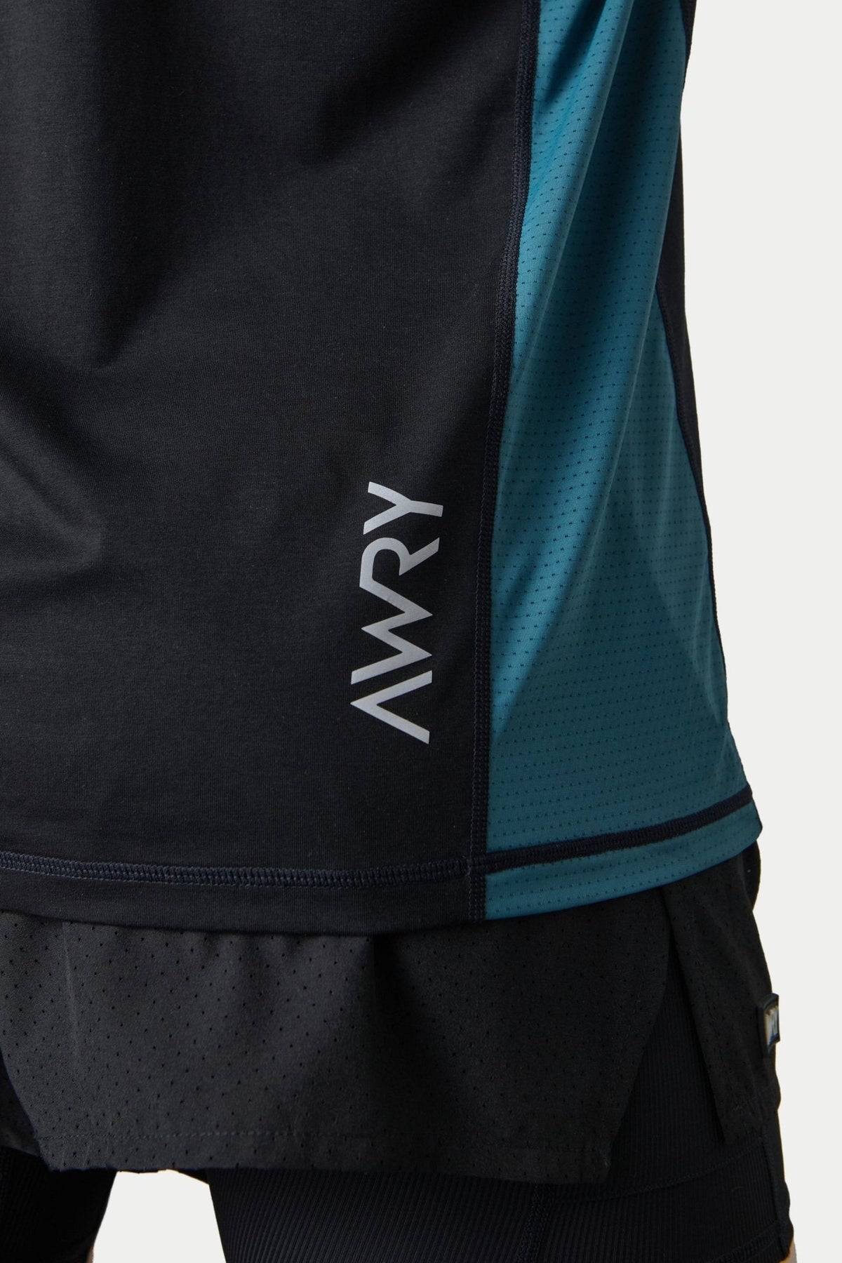 Awry Razor Tanks