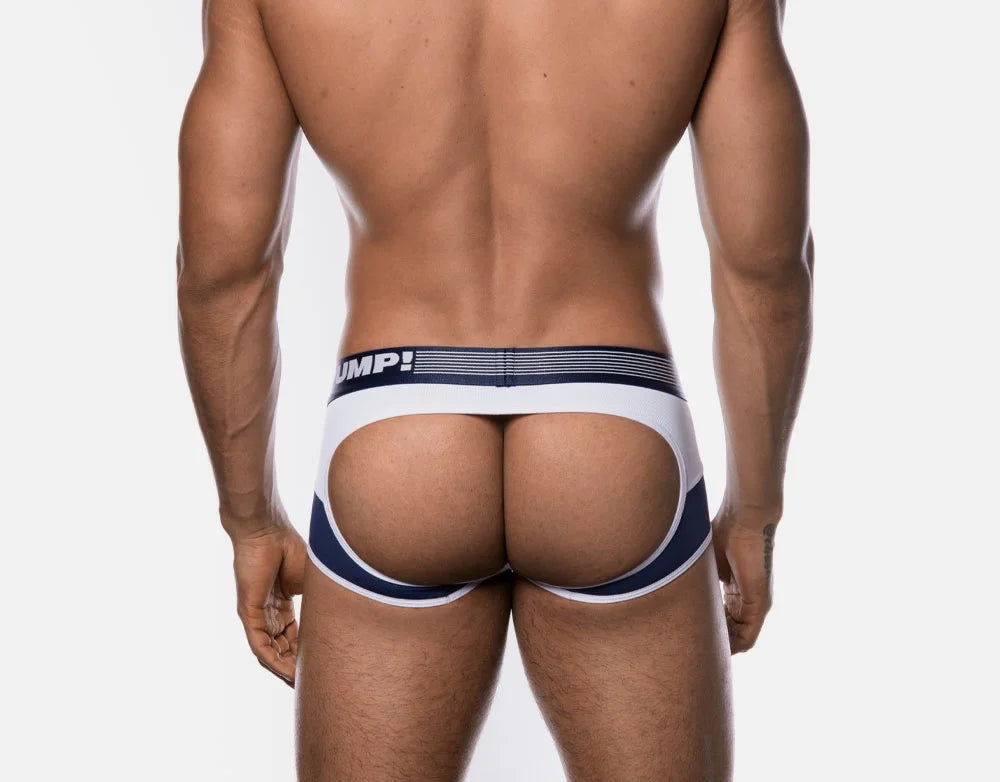 Pump! Navy Access Trunk