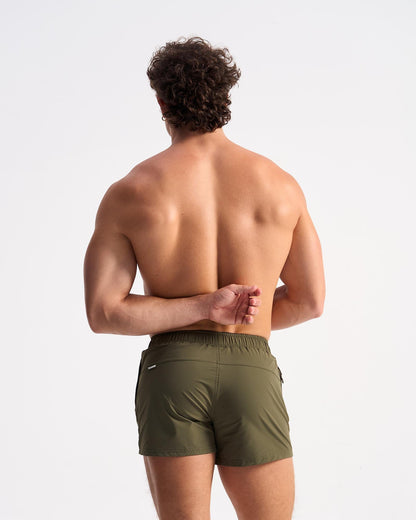 Teamm8 Bolt 3" Short
