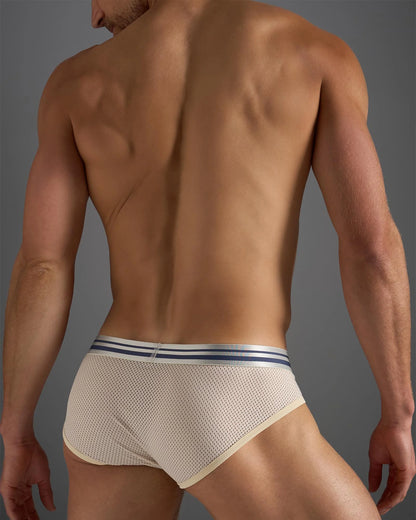 TEAMM8 Racer Mesh Brief