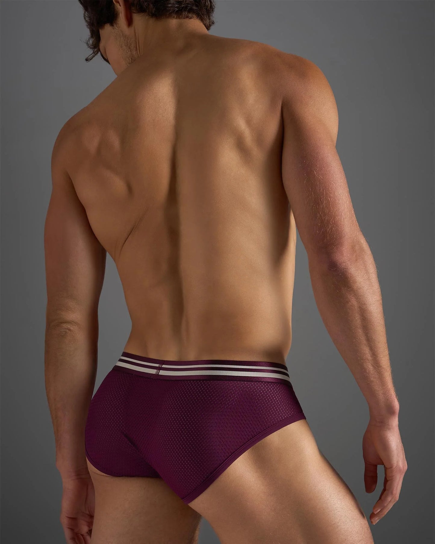 TEAMM8 Racer Mesh Brief